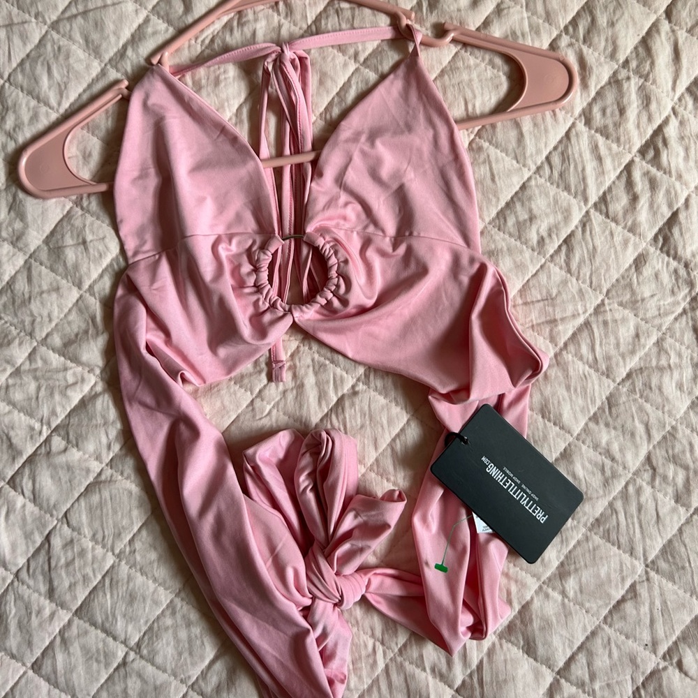 NWT Pretty Little Thing halter tie top